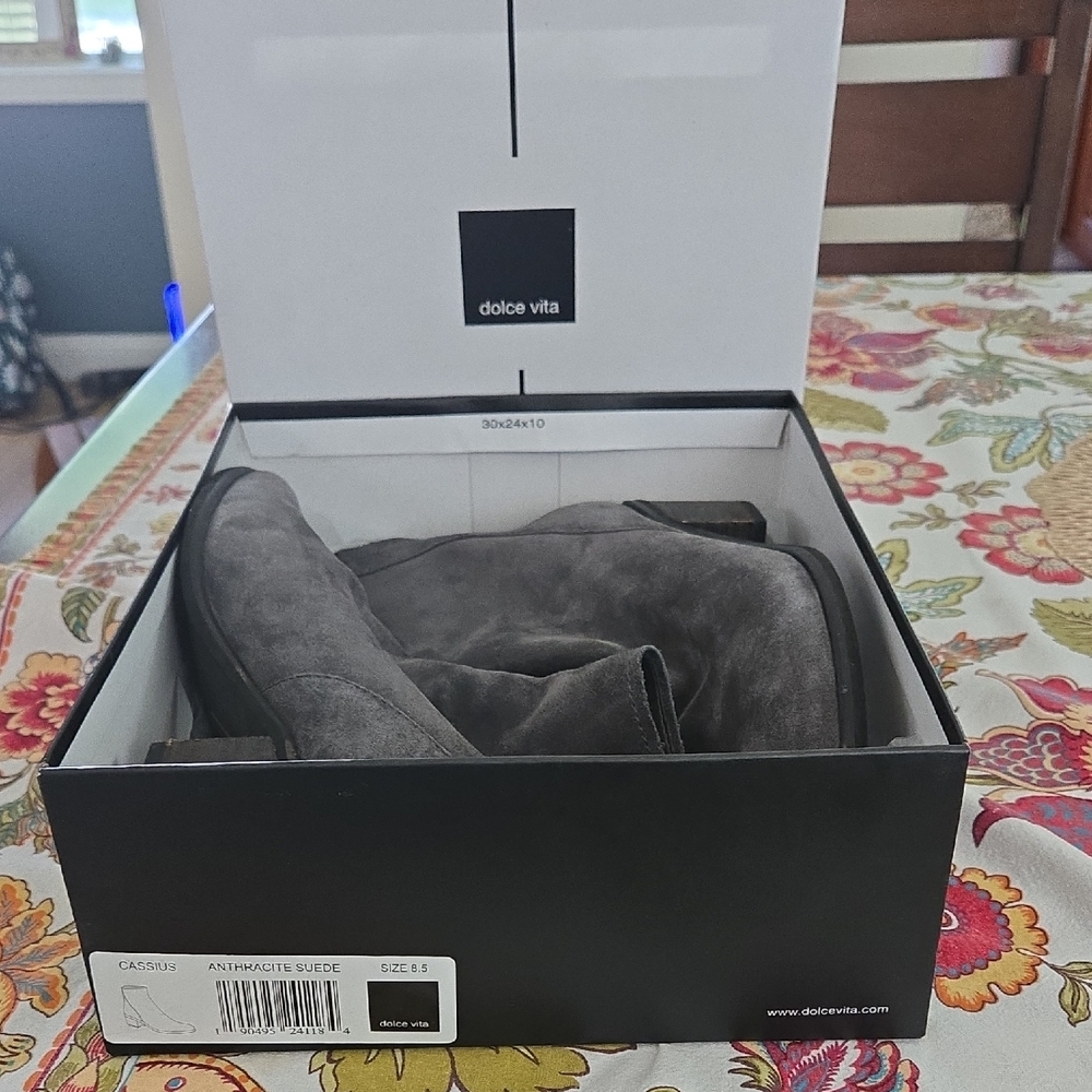 Dolce Vita Gray Cassius Anthracite Suede Women's Heeled Boots